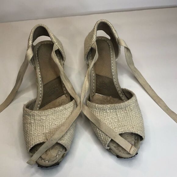 Ugg wedge tie up Sherpa lined sandals size 6 - Picture 7 of 9